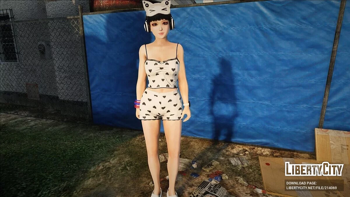 Koharu de DOAXVV en pijama sexy para el día de San Valentín / GTA San Andreas