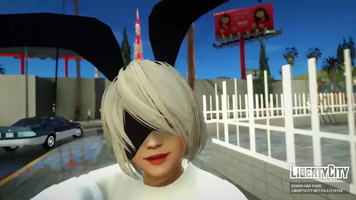 2B de NieR: Automata en tenue décontractée / GTA San Andreas