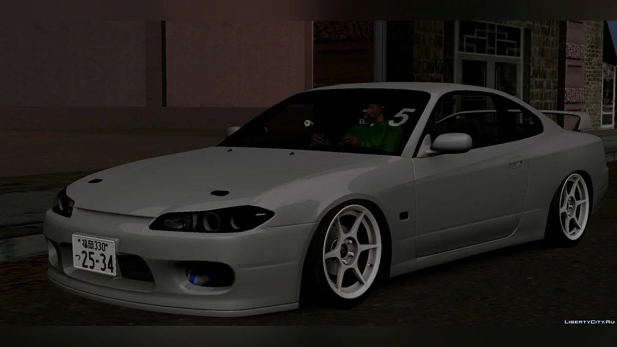 Nissan Silvia S15 + Contrôle de style Oper / GTA San Andreas