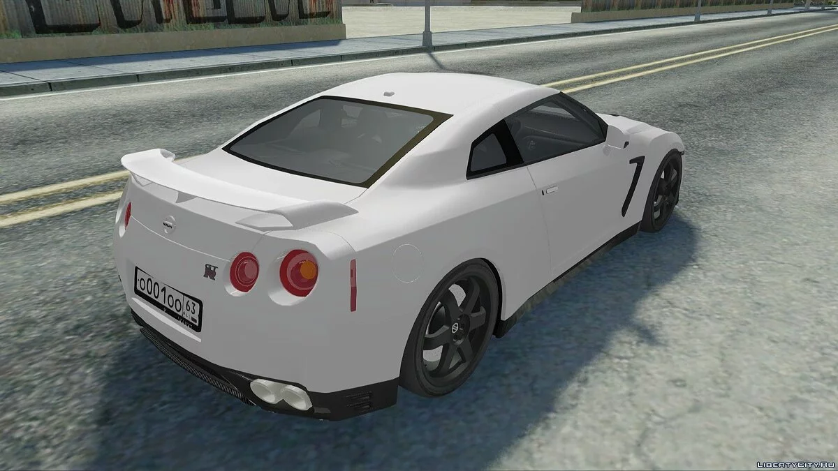 Nissan GT-R R35 2015 / GTA San Andreas