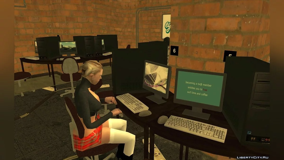 GTA 4 Internet Cafe / GTA San Andreas