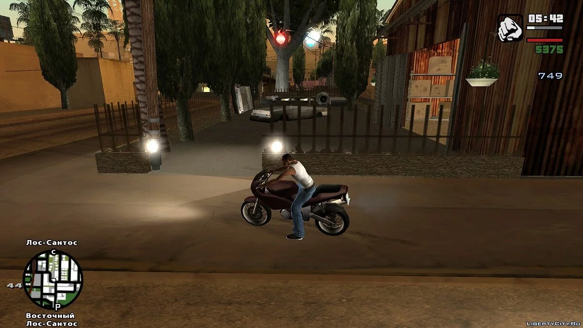 LAe2: Offene Garage Mod / GTA San Andreas