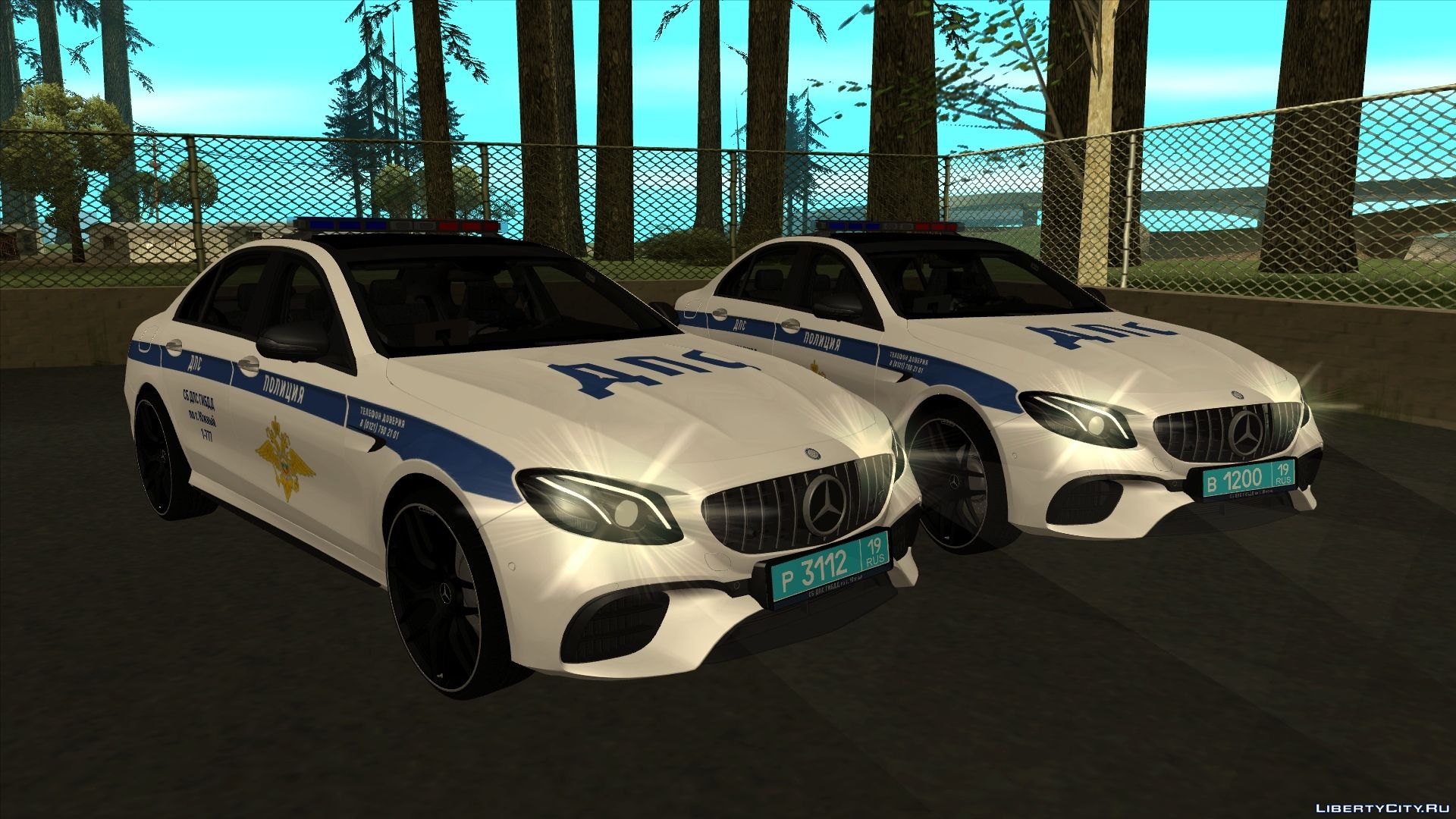 Гта машина дпс. Mercedes-Benz e63 Police. Mercedes e63 AMG ДПС GTA sa. Мерседес Police GTA. Mercedes e63 Police MTA.