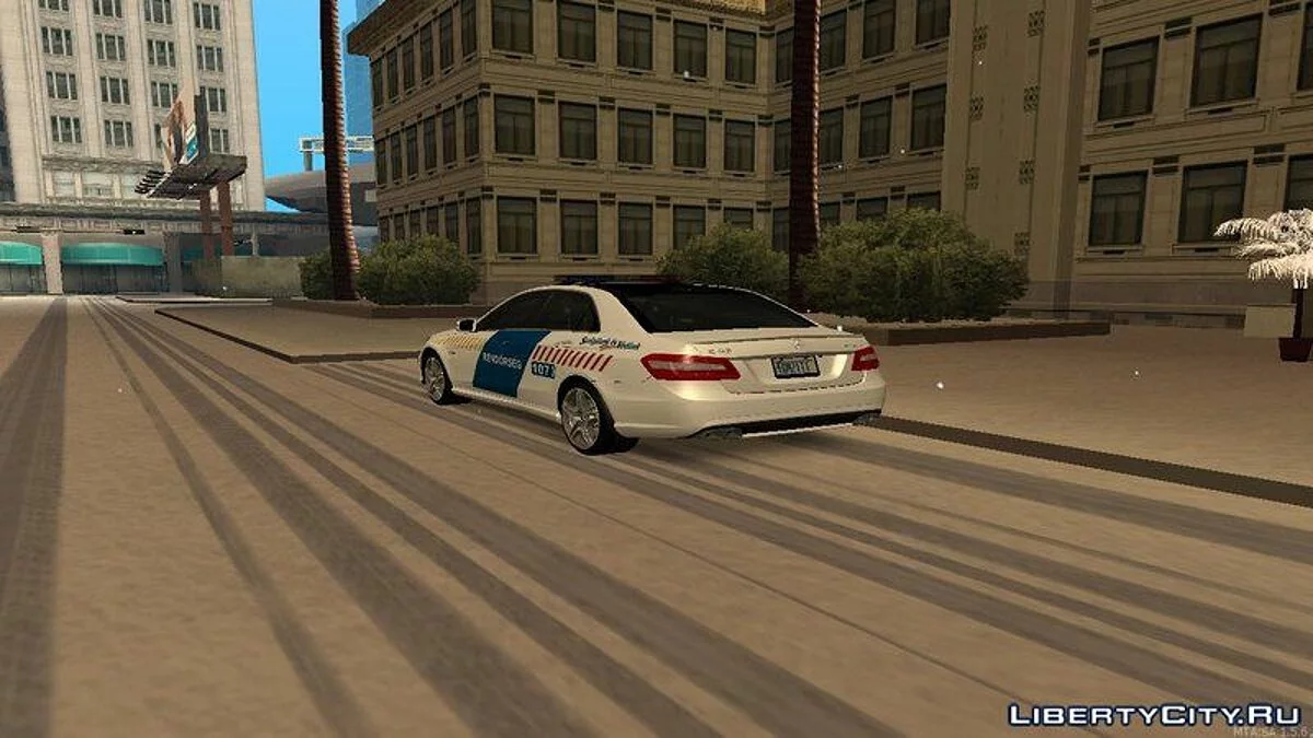 Mercedes E63 AMG Hungarian Police / GTA San Andreas