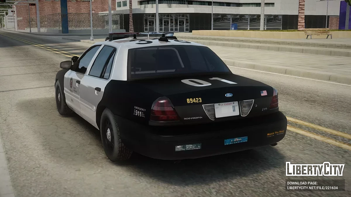 Ford Crown Victoria LAPD Central Community Police Station Federal Signal Arjent / جي تي إيه سان أندرياس