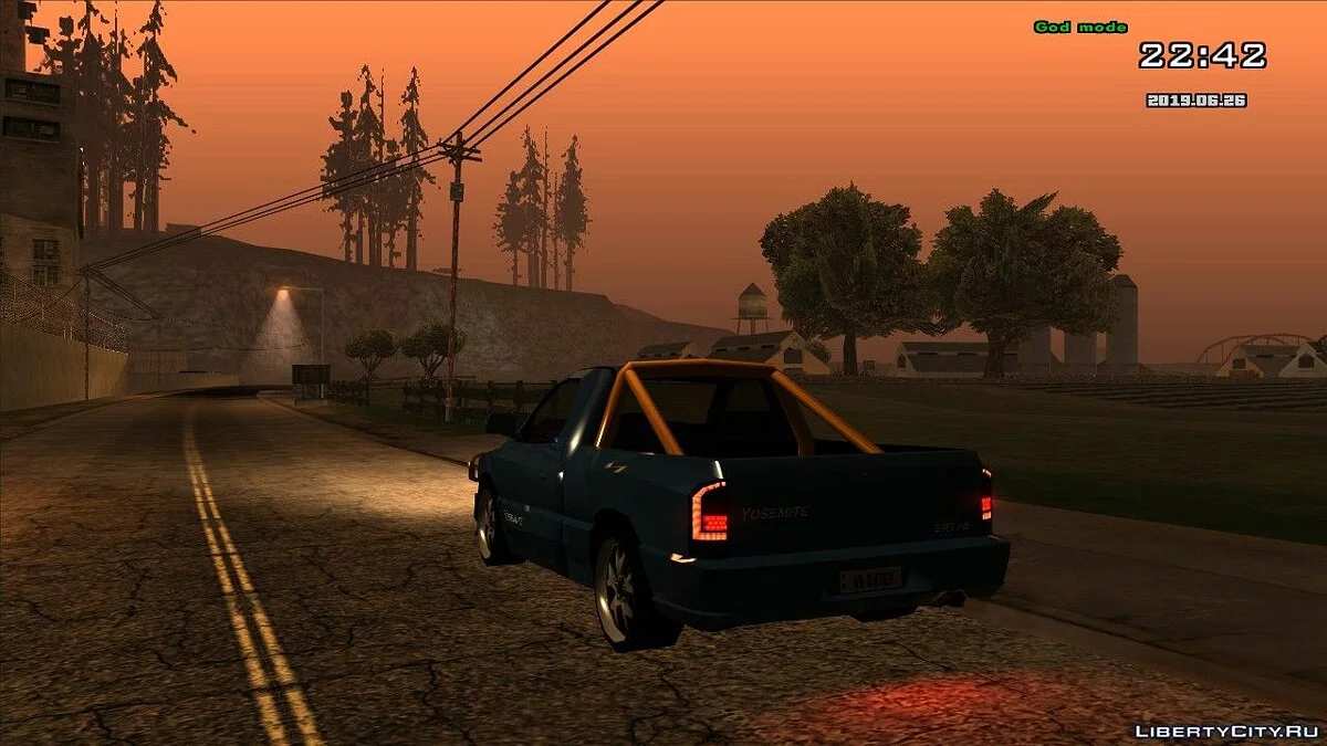 约塞米蒂SRT8 V2 / GTA San Andreas