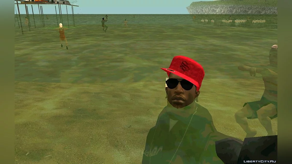 En las playas la gente nada en el agua / GTA San Andreas