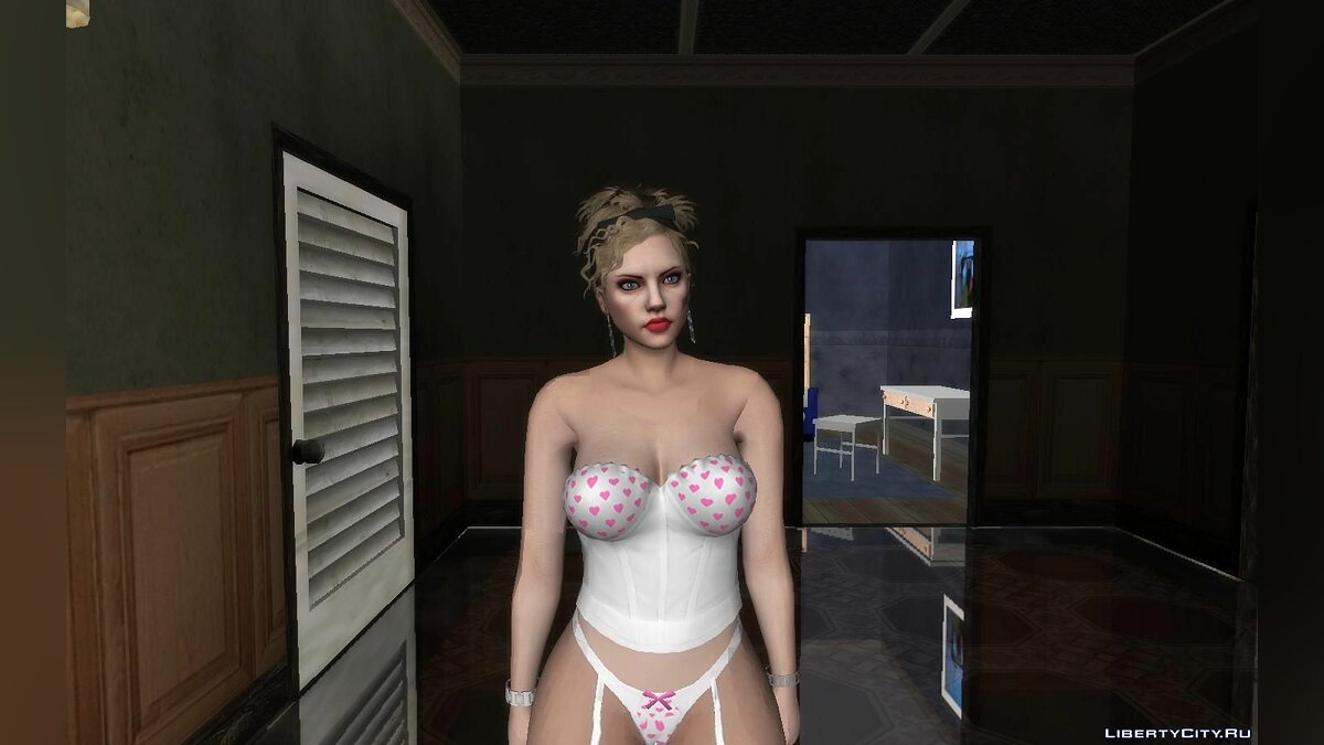 Download Random skins of sexy girls from GTA Online DLC 