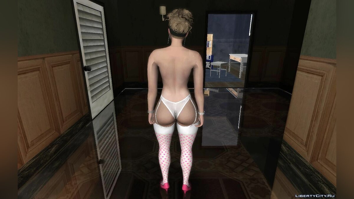 Download Random skins of sexy girls from GTA Online DLC 