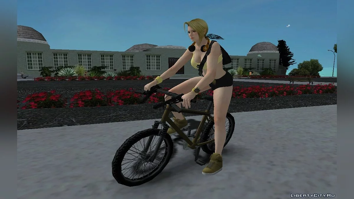 Helena Douglas de DOA en ropa de entrenamiento (Gimnasio) / GTA San Andreas