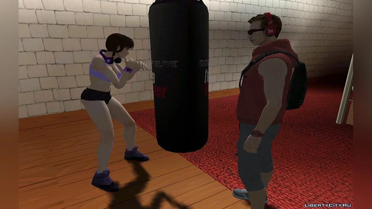 Lei Fang de DOA en ropa de entrenamiento (Gimnasio) / GTA San Andreas