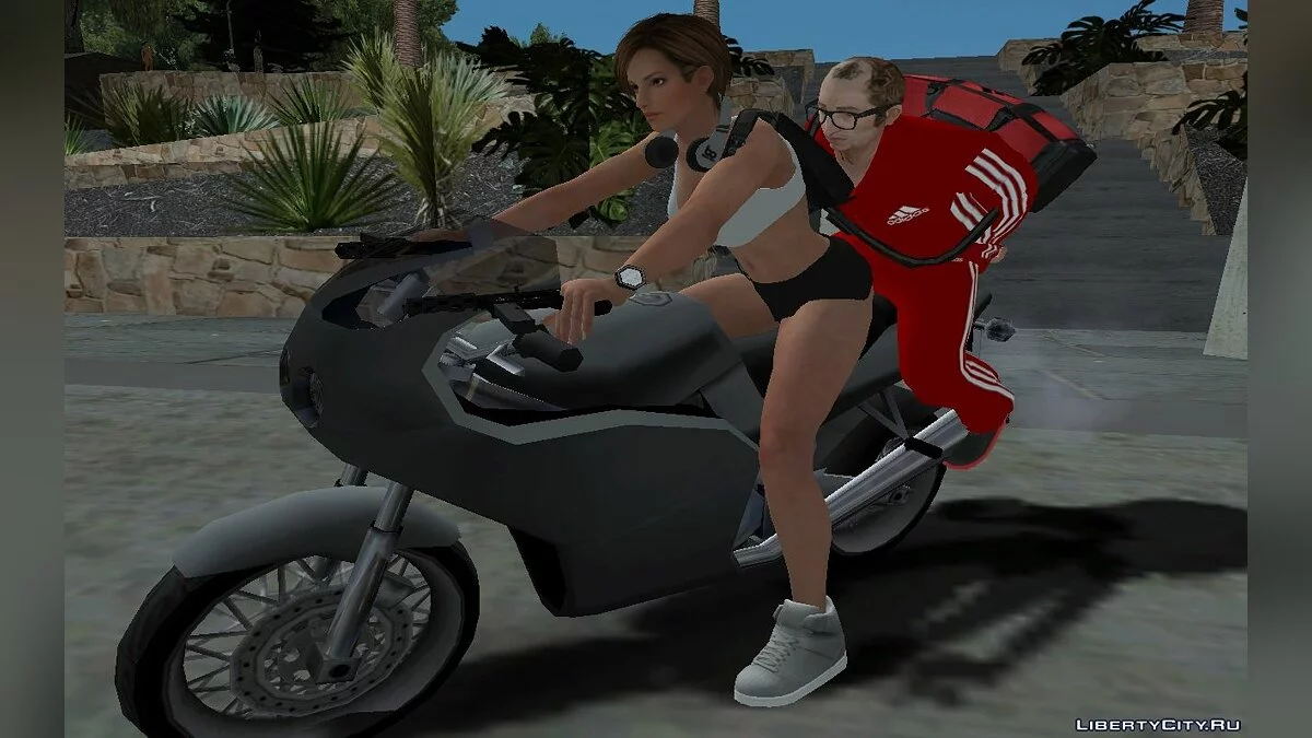 Lisa Hamilton from DOA in the Gym (I'm a Fighter) / GTA San Andreas