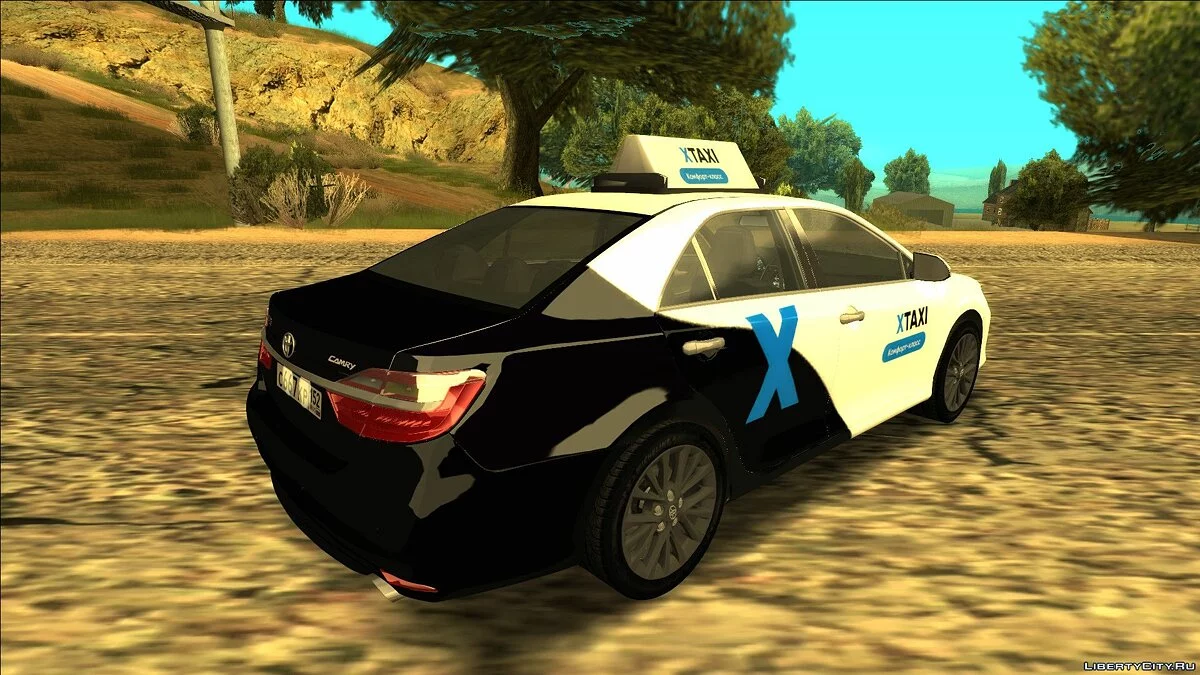 Toyota Camry XV55 en diseño de color «XTAXI» / GTA San Andreas