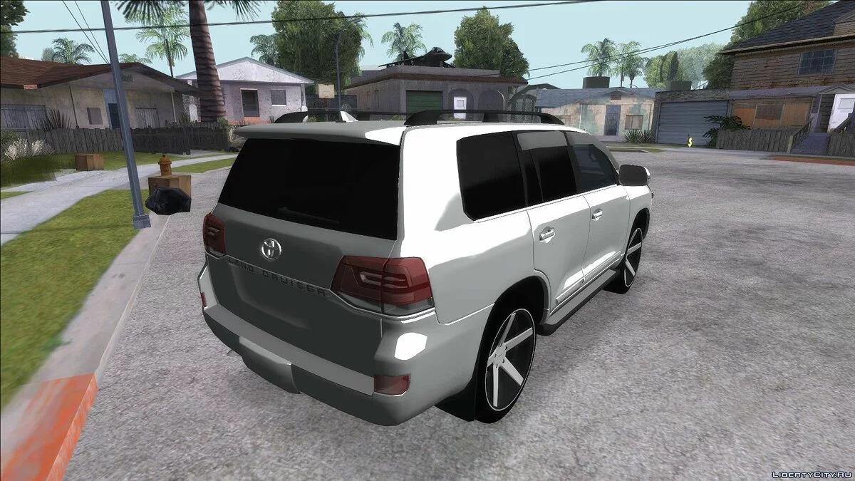 Toyota Land Cruiser 200 / GTA San Andreas