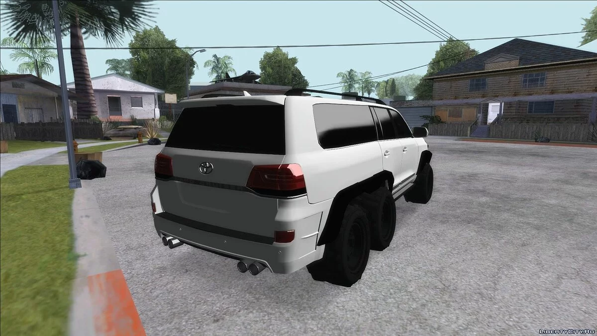 Toyota Land Cruiser 200 / GTA San Andreas