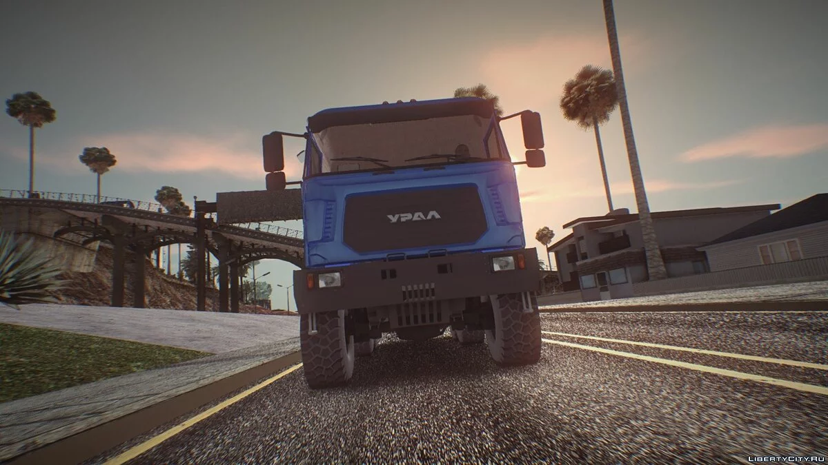 Ural 6370K-0121-30E5 Camion benne / GTA San Andreas