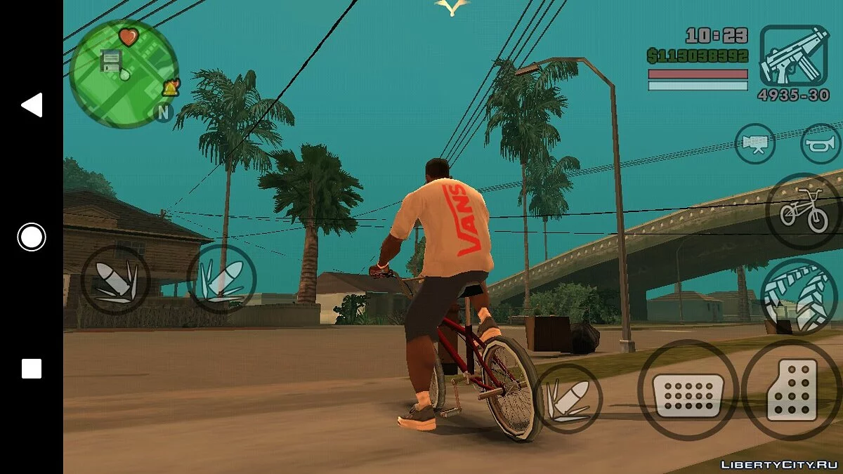 Supreme T-Shirt Collaboration with Vans / GTA San Andreas (iOS, Android)