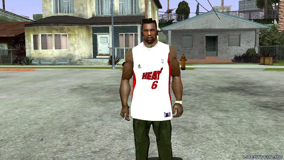 Large Clothing and Tattoo Collection / GTA San Andreas (iOS, Android)