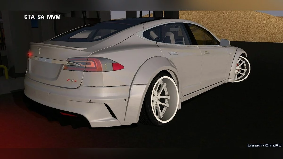 Tesla Model S (drift) / GTA San Andreas (iOS, Android)
