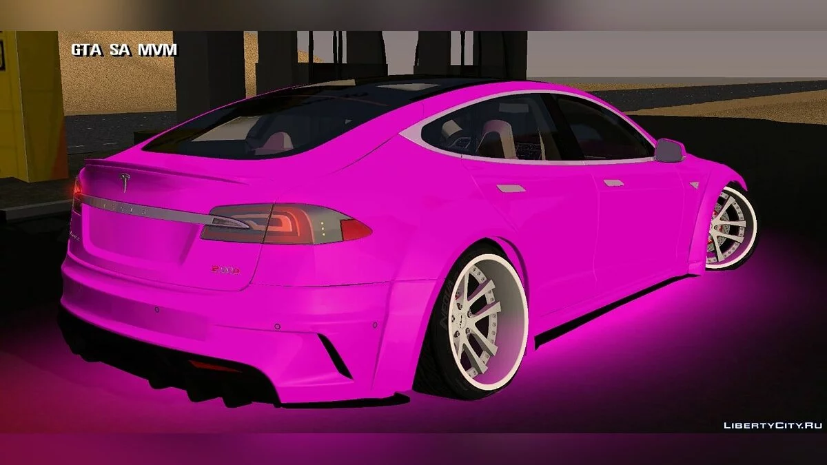 Tesla Model S (drift) / GTA San Andreas (iOS, Android)