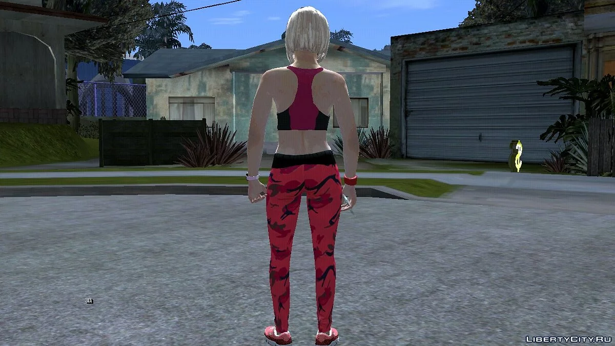 Agatha Baker de GTA Online (En survêtement) / GTA San Andreas (iOS, Android)