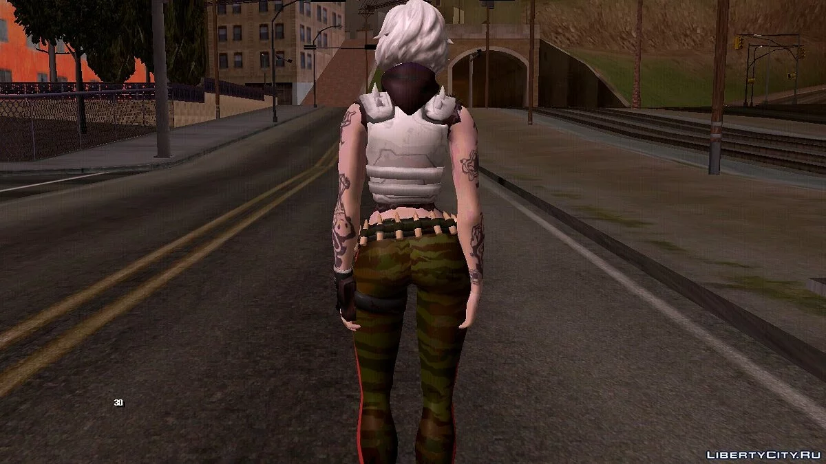 来自 Fortnite 的 Tess / GTA San Andreas (iOS, Android)