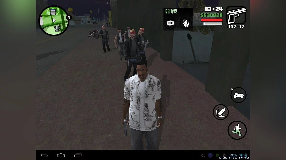 Biker statt Grove-Gangster (Android) / GTA San Andreas (iOS, Android)