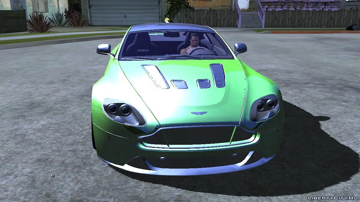 Aston Martin (DFF only) / GTA San Andreas (iOS, Android)