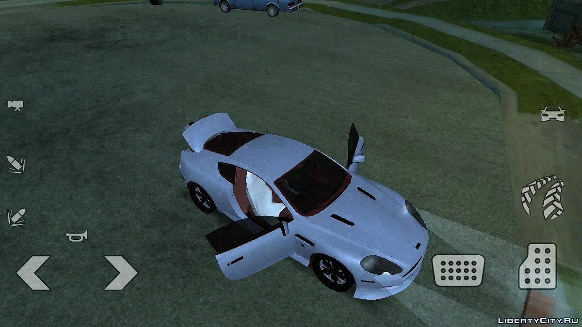 أستون مارتن (DFF فقط) / GTA سان أندرياس (iOS، أندرويد)