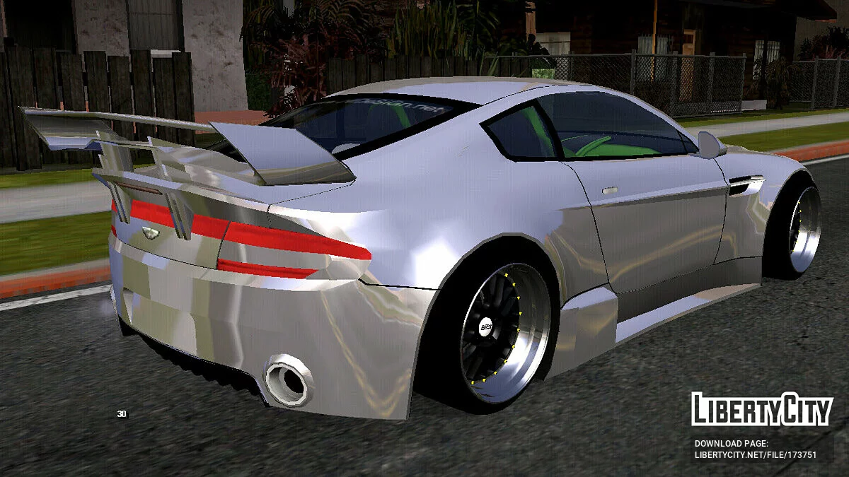 Aston Martin V8 Vantage / GTA San Andreas (iOS, Android)