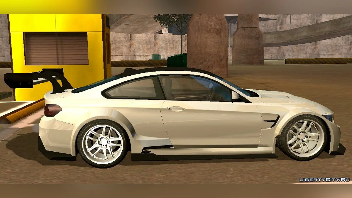 BMW M4 F82 / GTA San Andreas (iOS, Android)