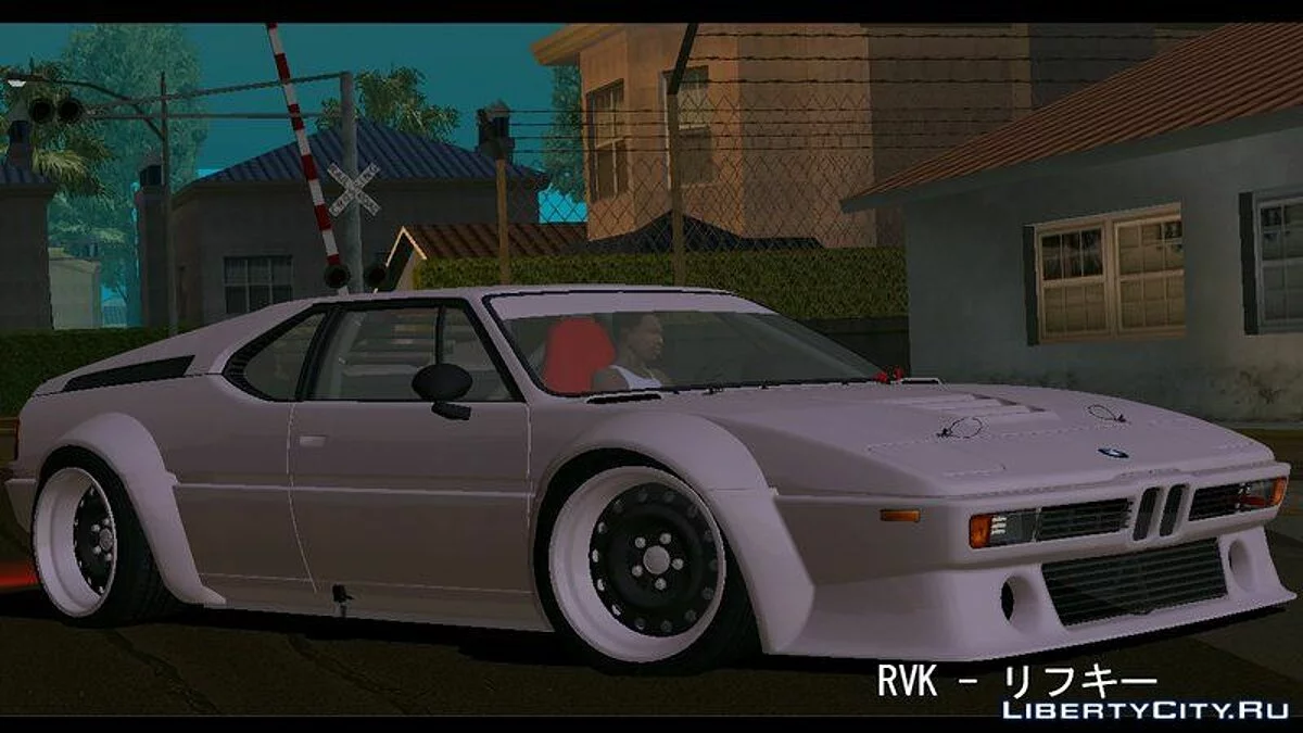 BMW M1 / GTA San Andreas (iOS, Android)