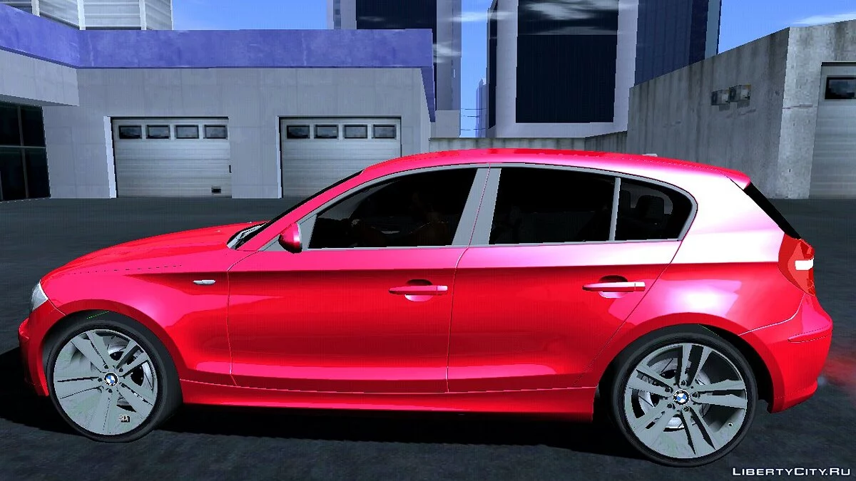 BMW 120i / GTA San Andreas (iOS, Android)