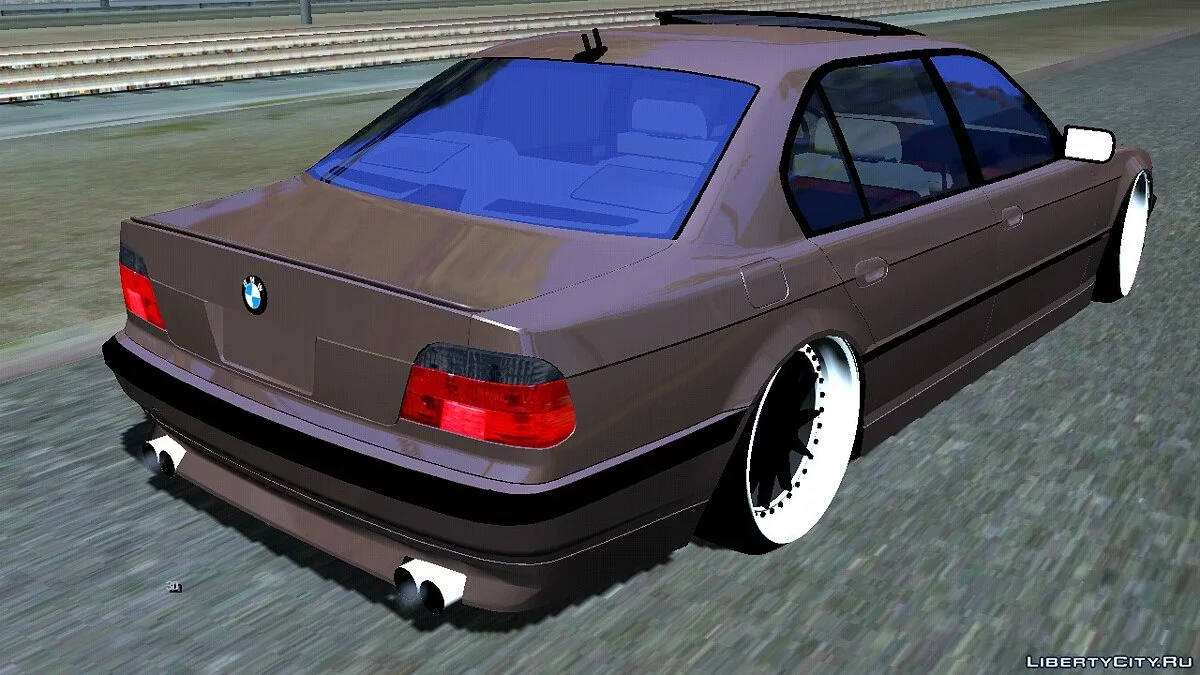 BMW E38 Estilo V.I.P. / GTA San Andreas (iOS, Android)
