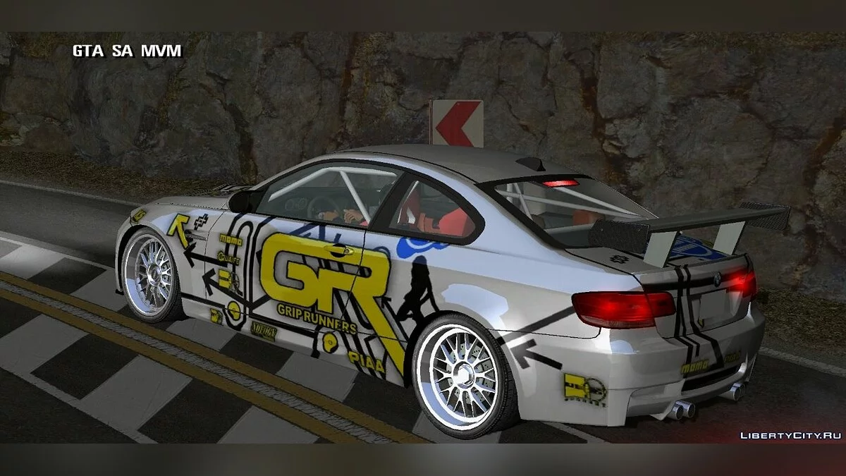 BMW M3 / GTA San Andreas (iOS, Android)