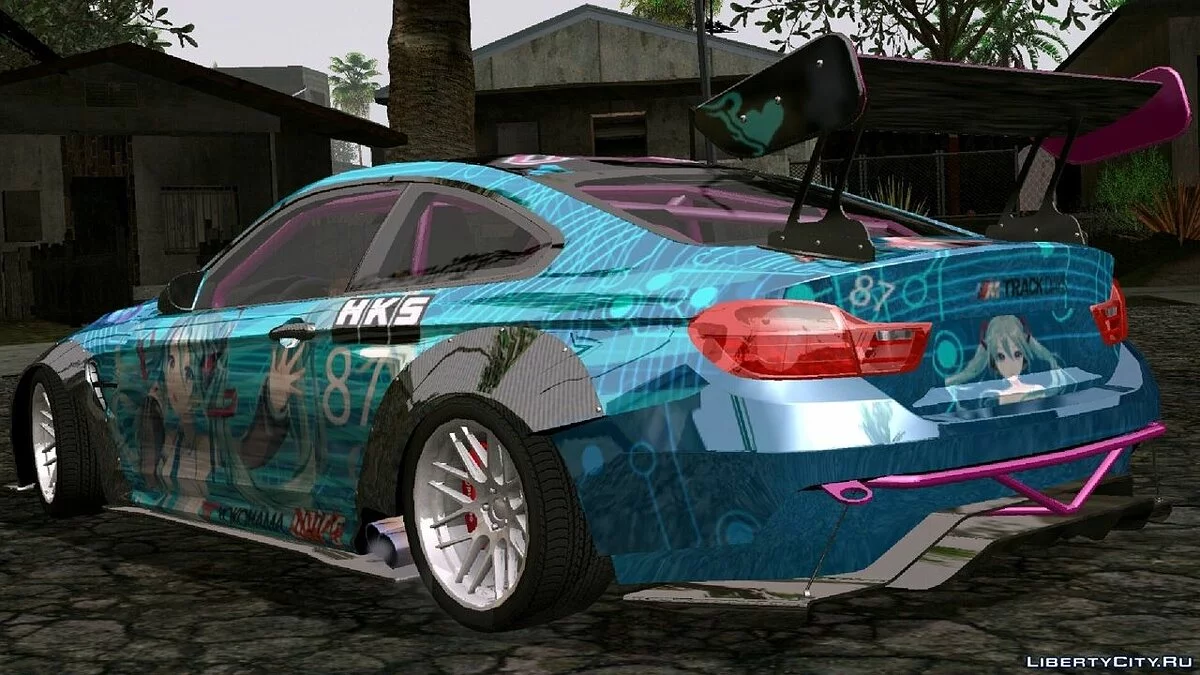 BMW M4 F82 Hatsune Miku / GTA سان أندرياس (iOS، أندرويد)