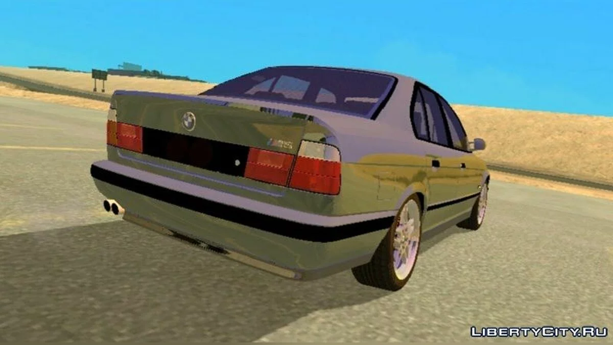 BMW M5 E34 / GTA San Andreas (iOS, Android)