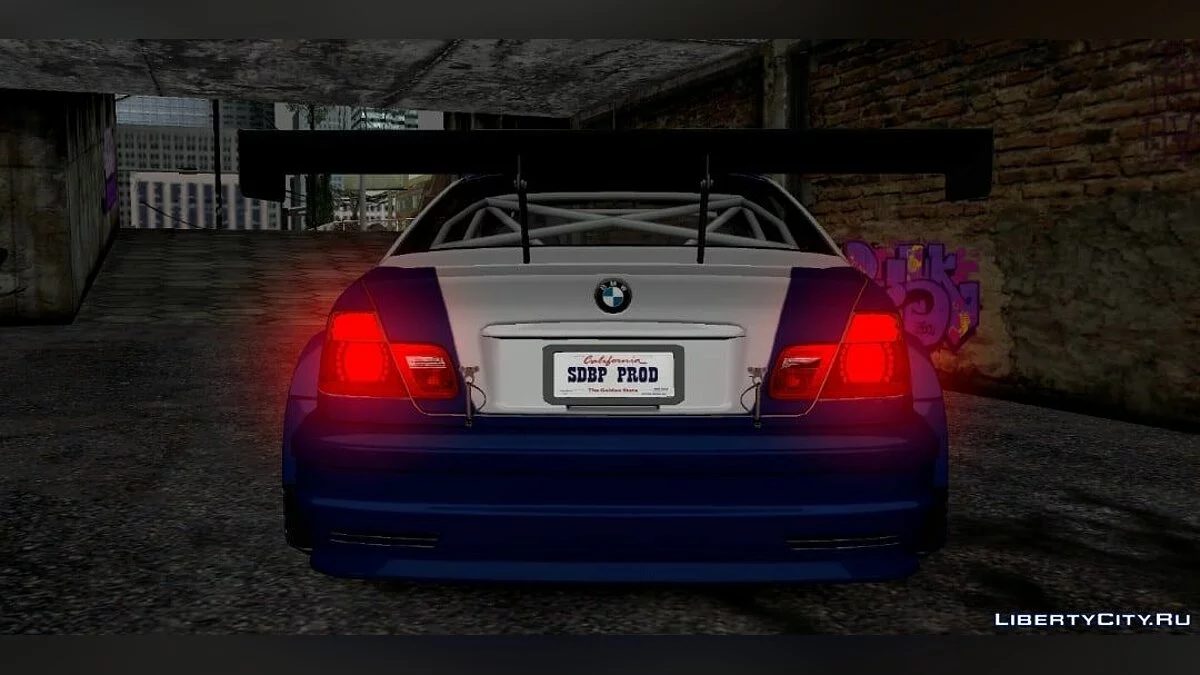 بي إم دبليو M3 E46 GT-R (NFS الأكثر طلبًا) / GTA سان أندرياس (iOS، أندرويد)