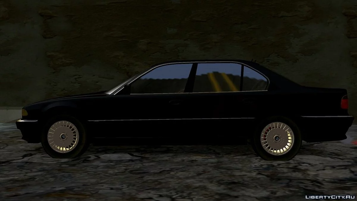 BMW 750i E38 2001 / GTA San Andreas (iOS, Android)