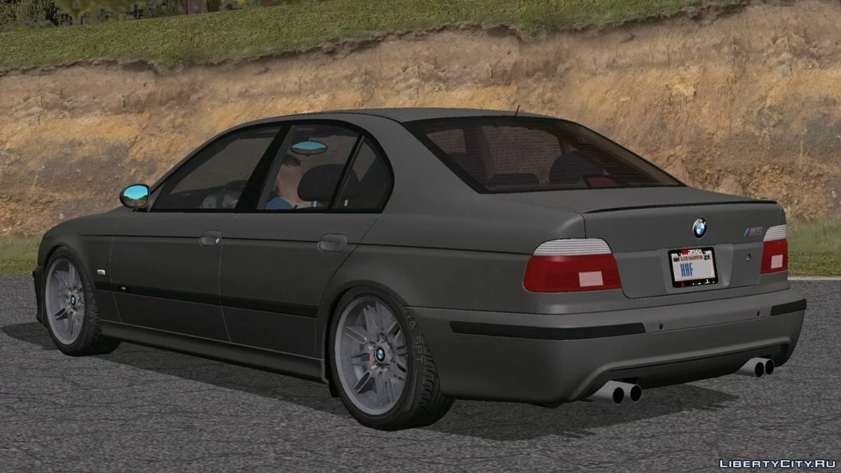 BMW M5 / GTA San Andreas (iOS, Android)