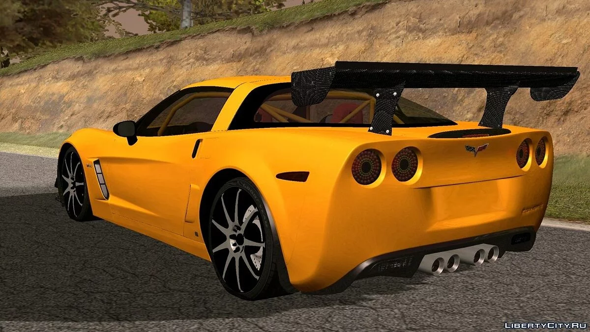 Chevrolet Corvette / GTA San Andreas (iOS, Android)