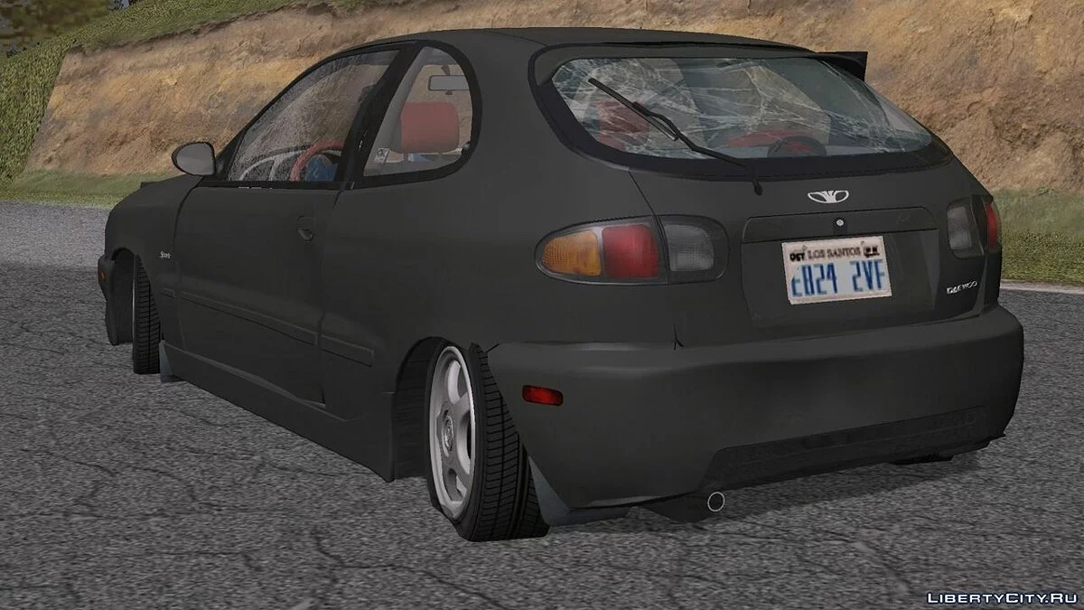 Daewoo Lanos Sport / GTA سان أندرياس (iOS، أندرويد)