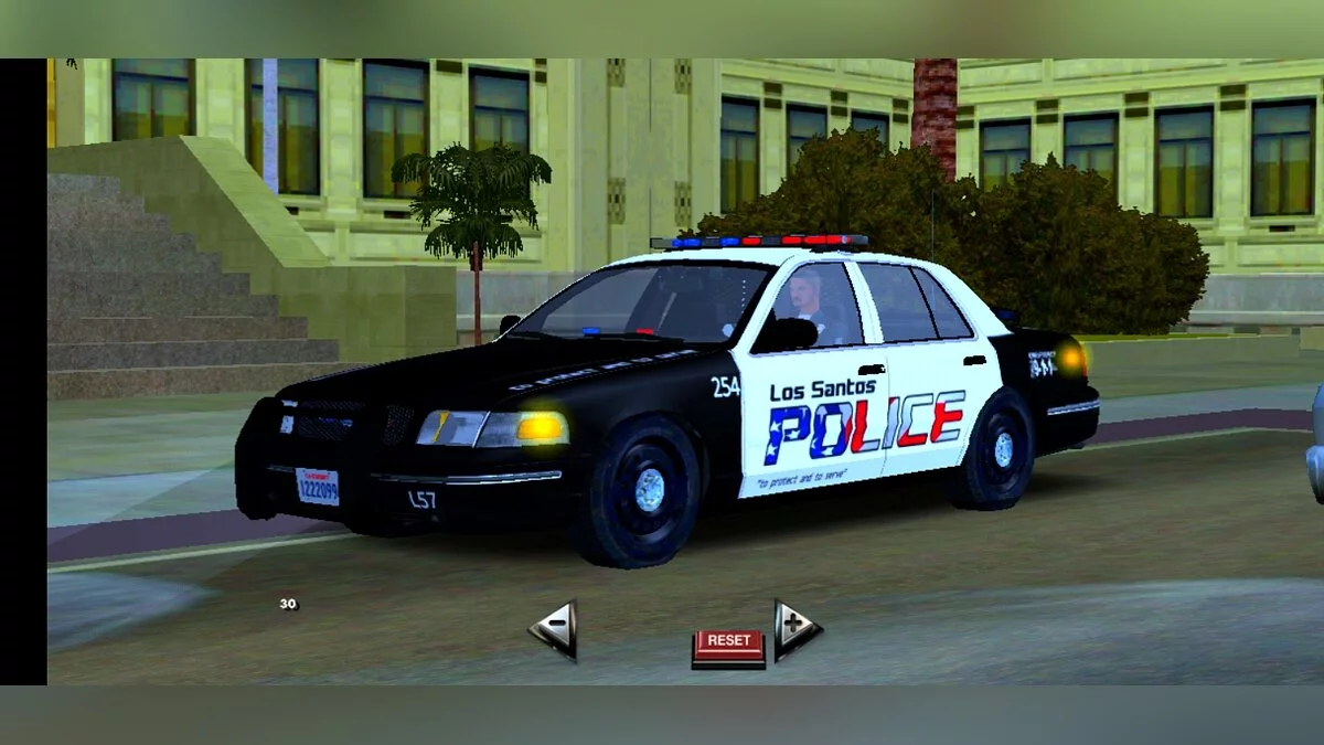Ford Crown Victoria 2009 / GTA San Andreas (iOS, Android)