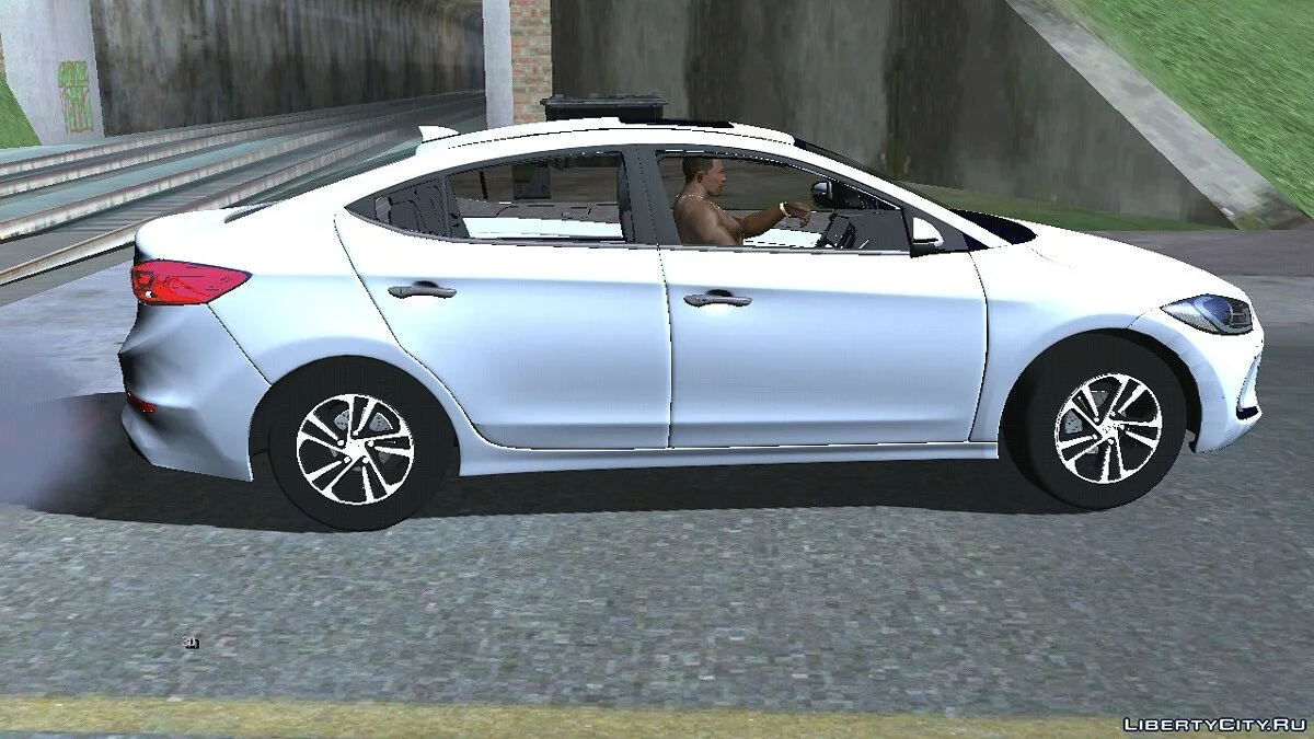 Hyundai Elantra 2017 / GTA San Andreas (iOS, Android)