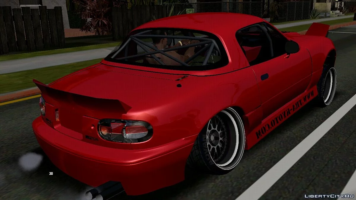 مازدا ام اكس-5 مياتا / GTA سان أندرياس (iOS، أندرويد)