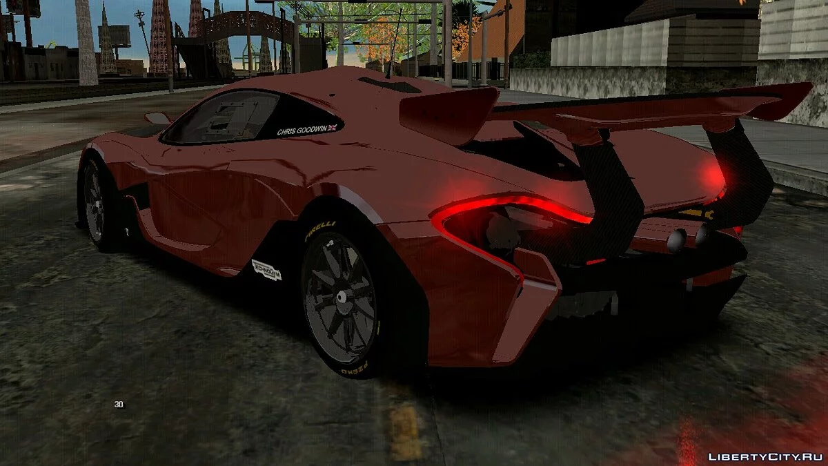 McLaren P1 GTR (PC dan mobile) / GTA San Andreas (iOS, Android)