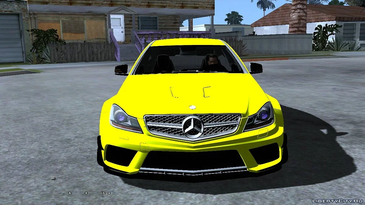 Mercedes-Benz C63 AMG (apenas DFF) / GTA San Andreas (iOS, Android)