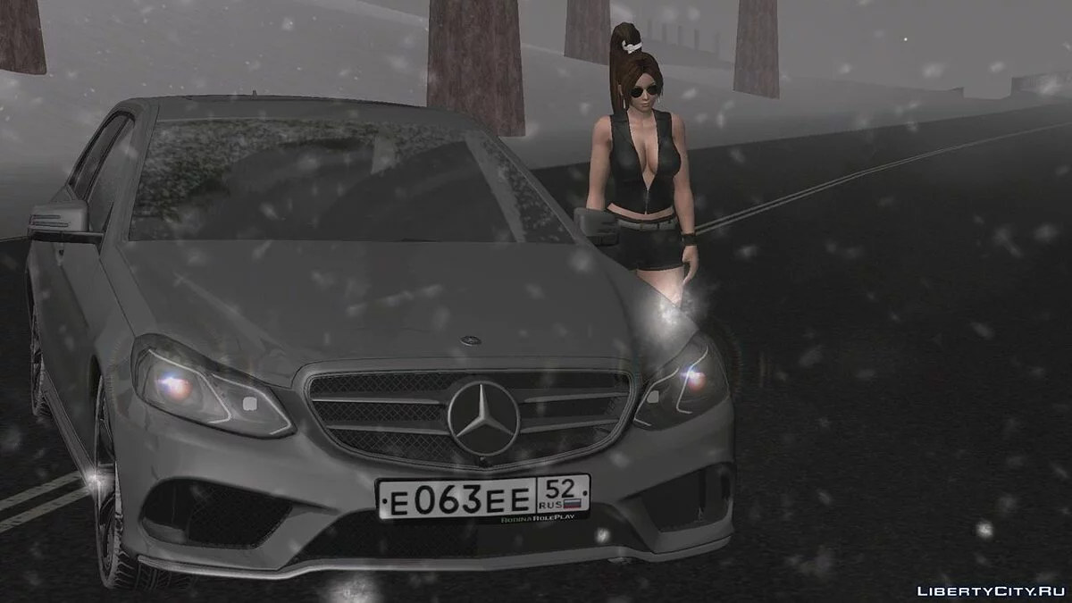 مرسيدس بنز E200 (نسخة الشتاء) / GTA سان أندرياس (iOS، أندرويد)