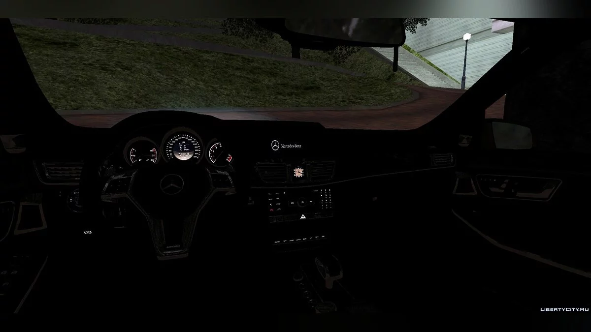 Mercedes-Benz W212 E63 AMG / GTA San Andreas (iOS, Android)