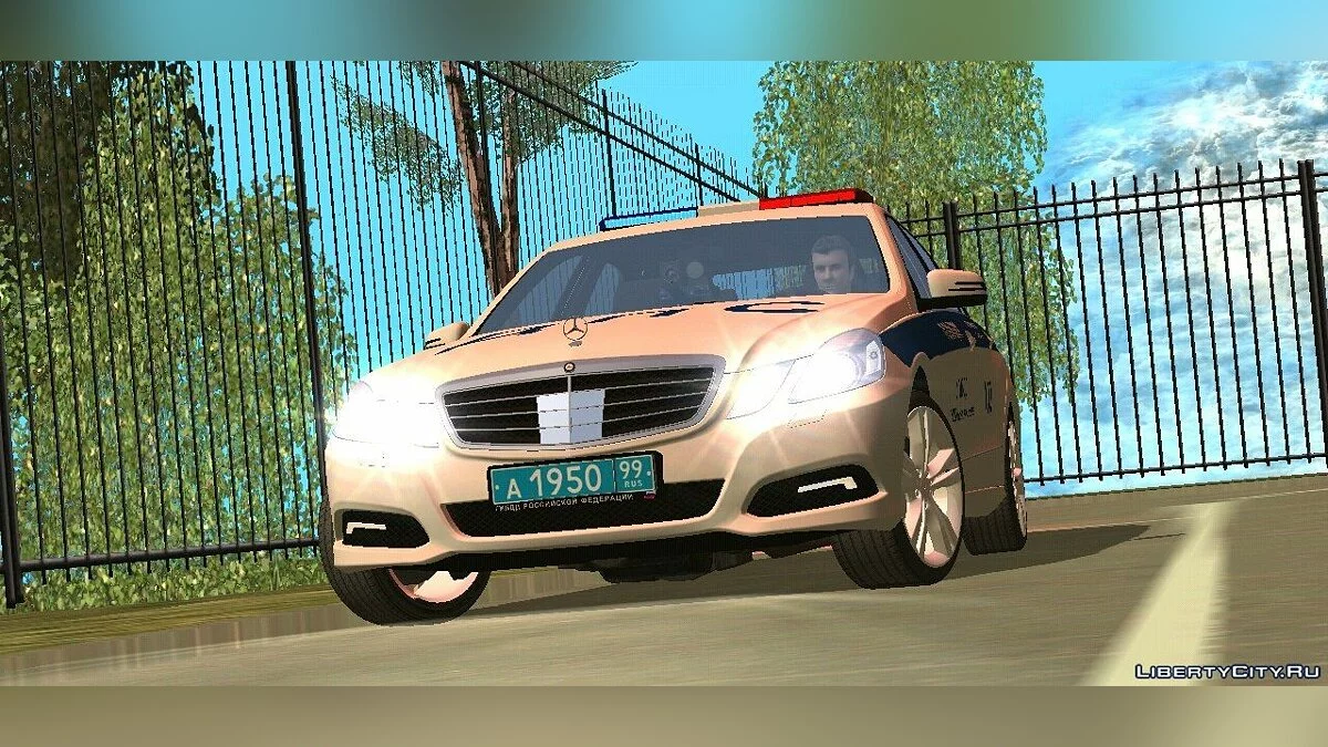 Mercedes-Benz E500 w212 restyling "Police" / GTA San Andreas (iOS, Android)